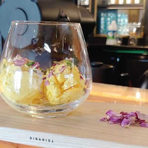 Drivu Saffron Ice Cream 