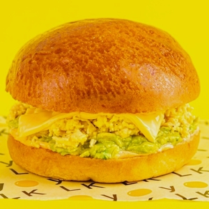 Drivu Avocado Scramble Bun